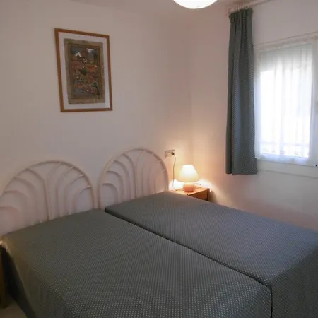Apartment Paradis I Llança