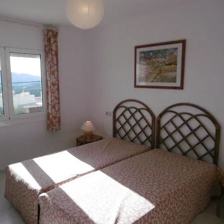 Apartment Paradis I